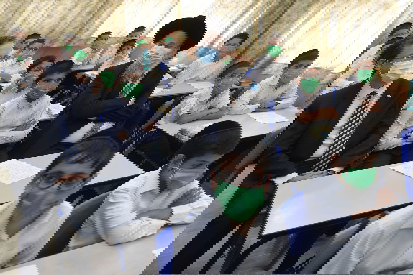 נשיא המדינה התקבל בכבוד בבני ברק • צפו