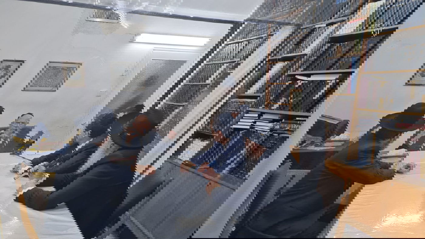 נשיא המדינה התקבל בכבוד בבני ברק • צפו