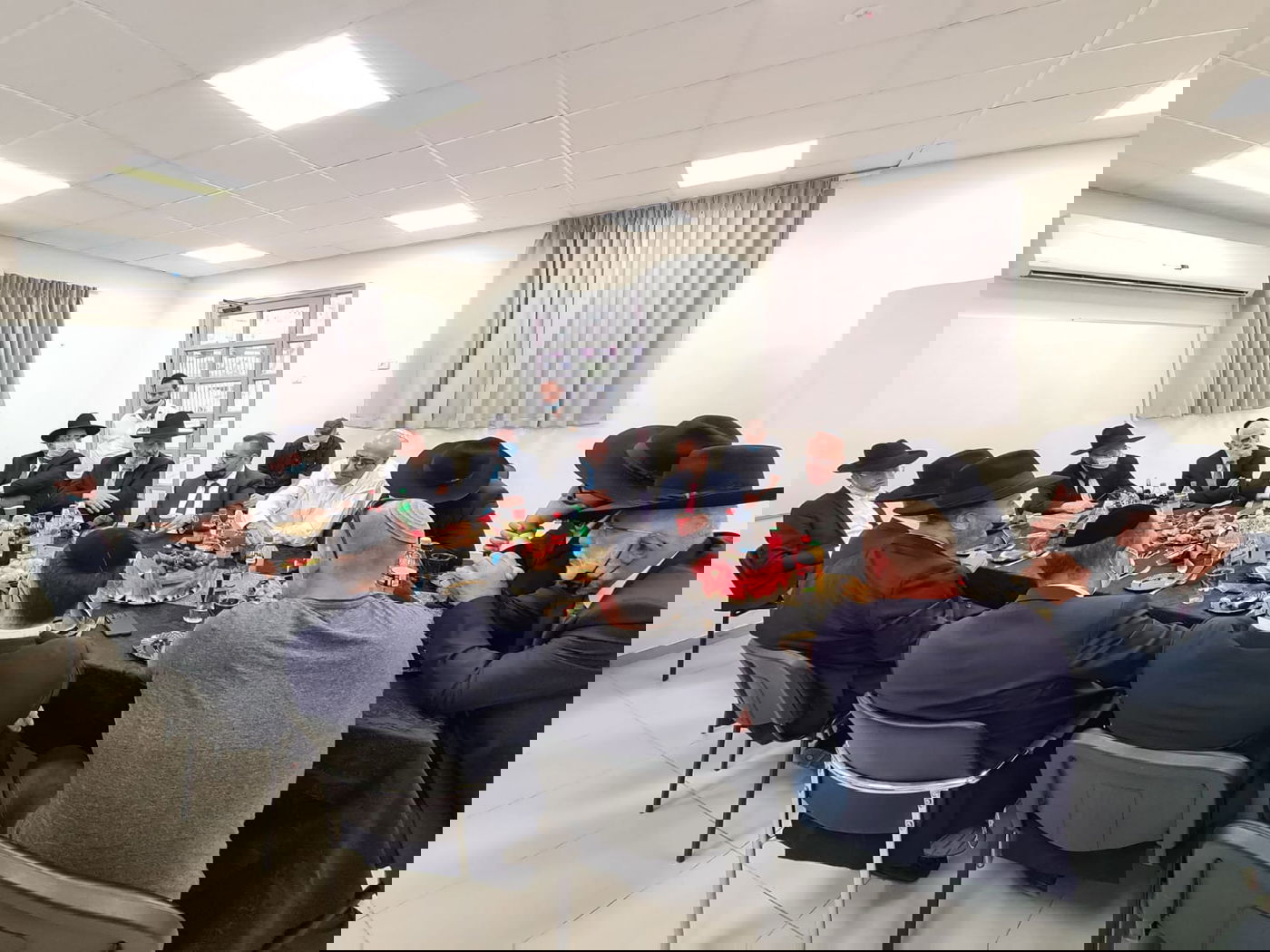 דרעי וליאון פתחו את שנת הלימודים בת"ת 'לחם הביכורים'