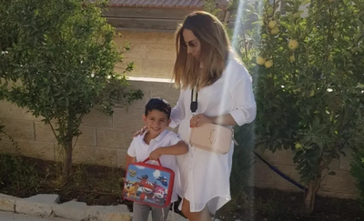 אוסנת ז"ל עם בנה שיבל"א