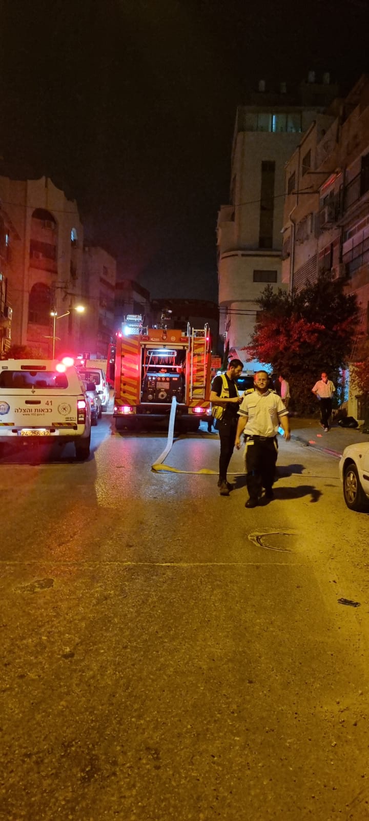 שריפה בדירה בבני ברק: שני תוכים מתו