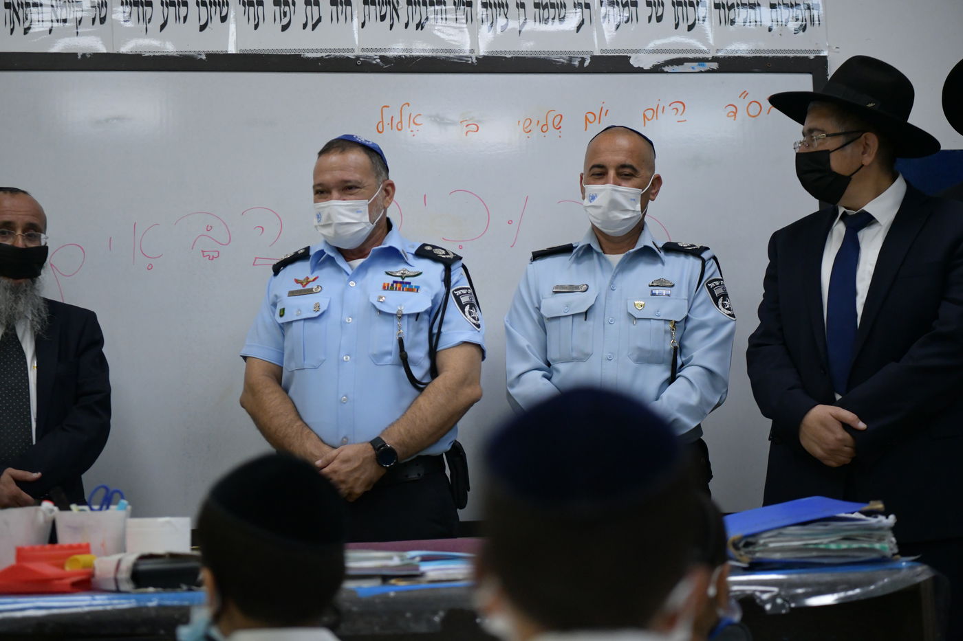 המפכ"ל בתלמוד תורה חרדי: "יש לי עונג גדול" • צפו