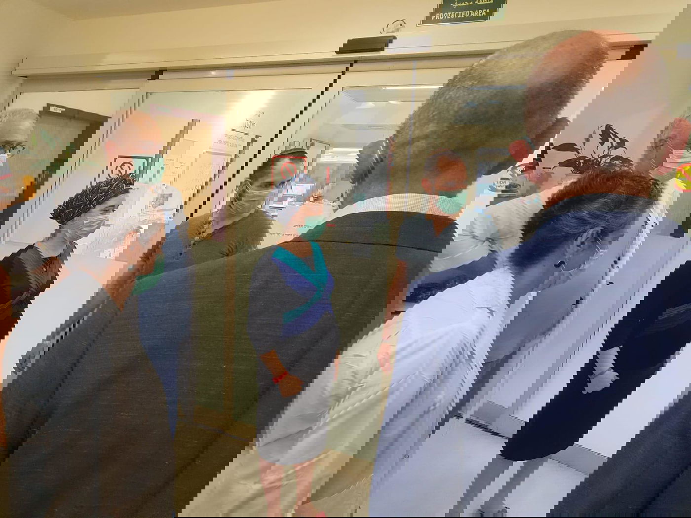 שירה יחד עם פרופ' ארנון סמואלוב