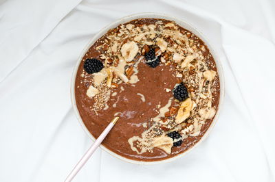 שייק שוקולד בננה בקערה - סמודי בול