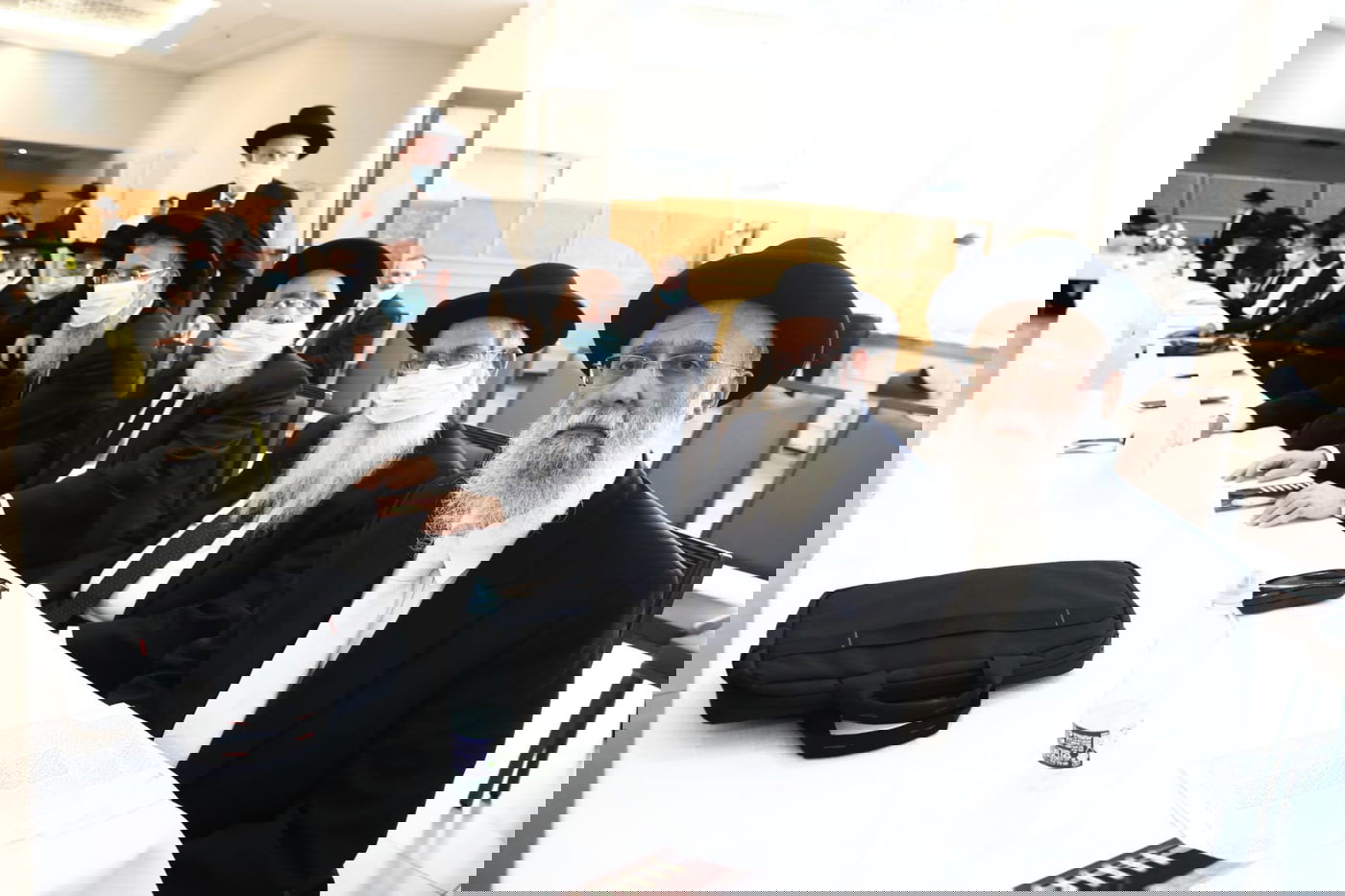 הרבנים מאיימים: לא נכיר בגיורים וכשרות שלא דרך הרה"ר