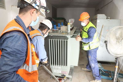 המתקינים בפעולה