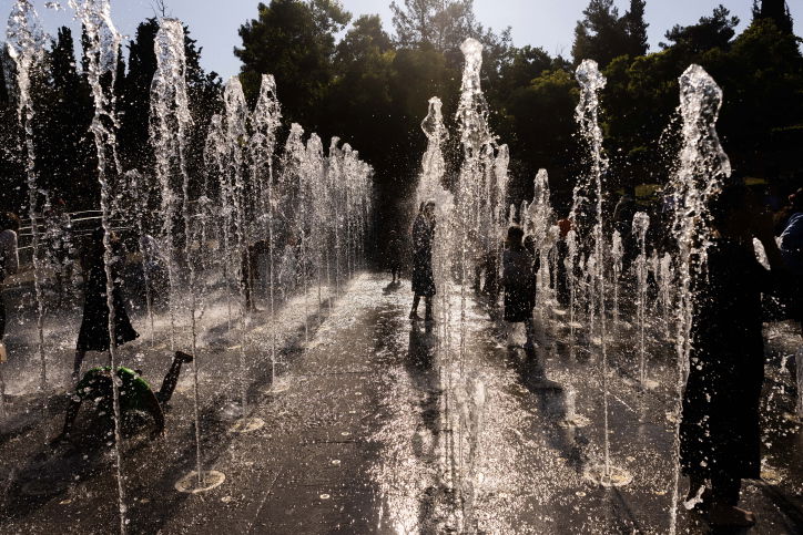 לא להשאיר ילד ברכב! | משרד הבריאות מזהיר: עומס חום כבד