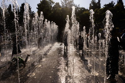 לא להשאיר ילד ברכב! | משרד הבריאות מזהיר: עומס חום כבד