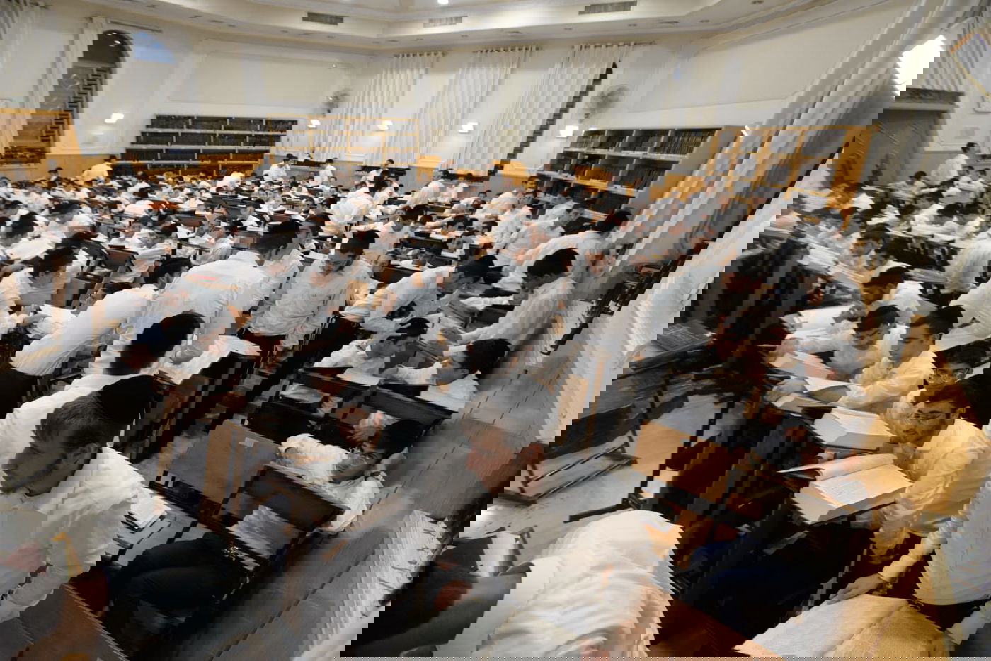 בראשות הגר"י והגר"ש: פתיחת הזמן בישיבת 'ברית יעקב'