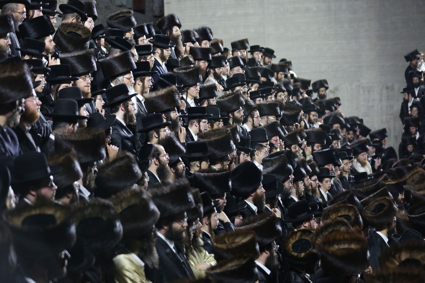 המשפיע הגר"א בידרמן שבת במירון וערך הדלקה