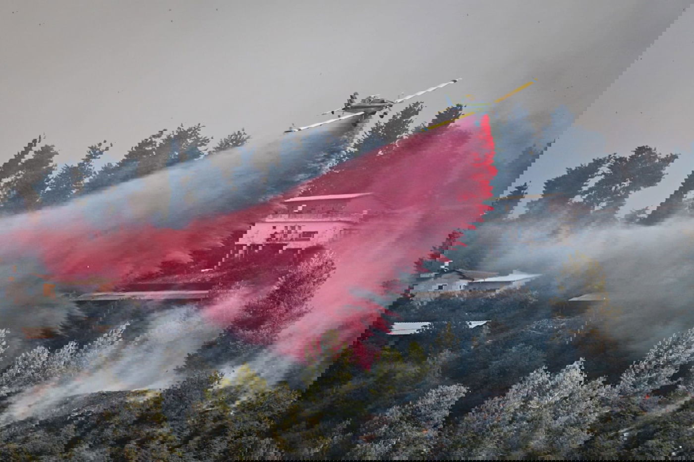 52 שעות של אש ב-52 תמונות של חיים גולדברג