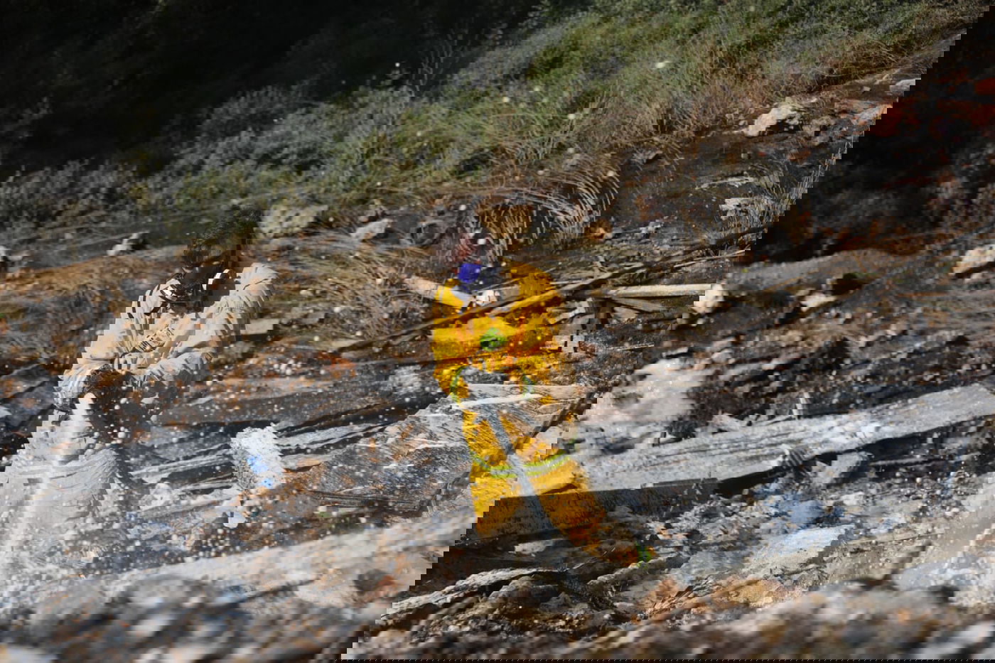 52 שעות של אש ב-52 תמונות של חיים גולדברג