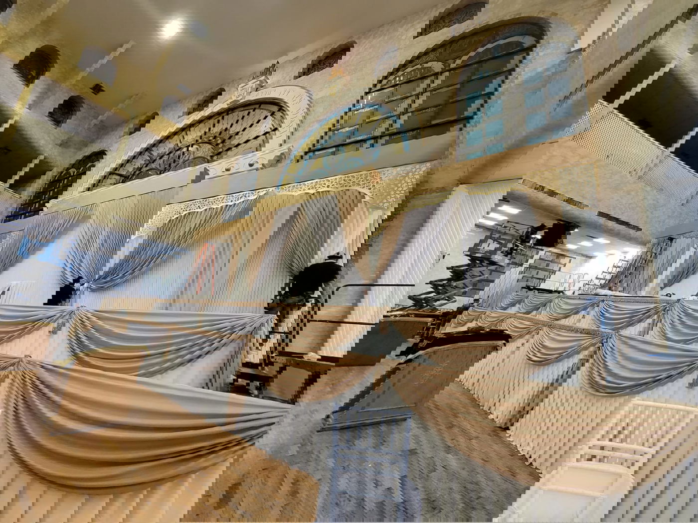 ההכנות לחתונה בביהמ"ד בארה"ב