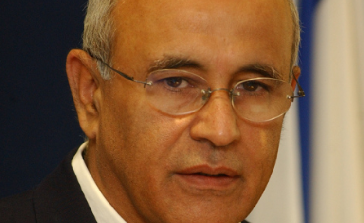 אביגדור קהלני מאושפז במצב קשה בעקבות זיהום