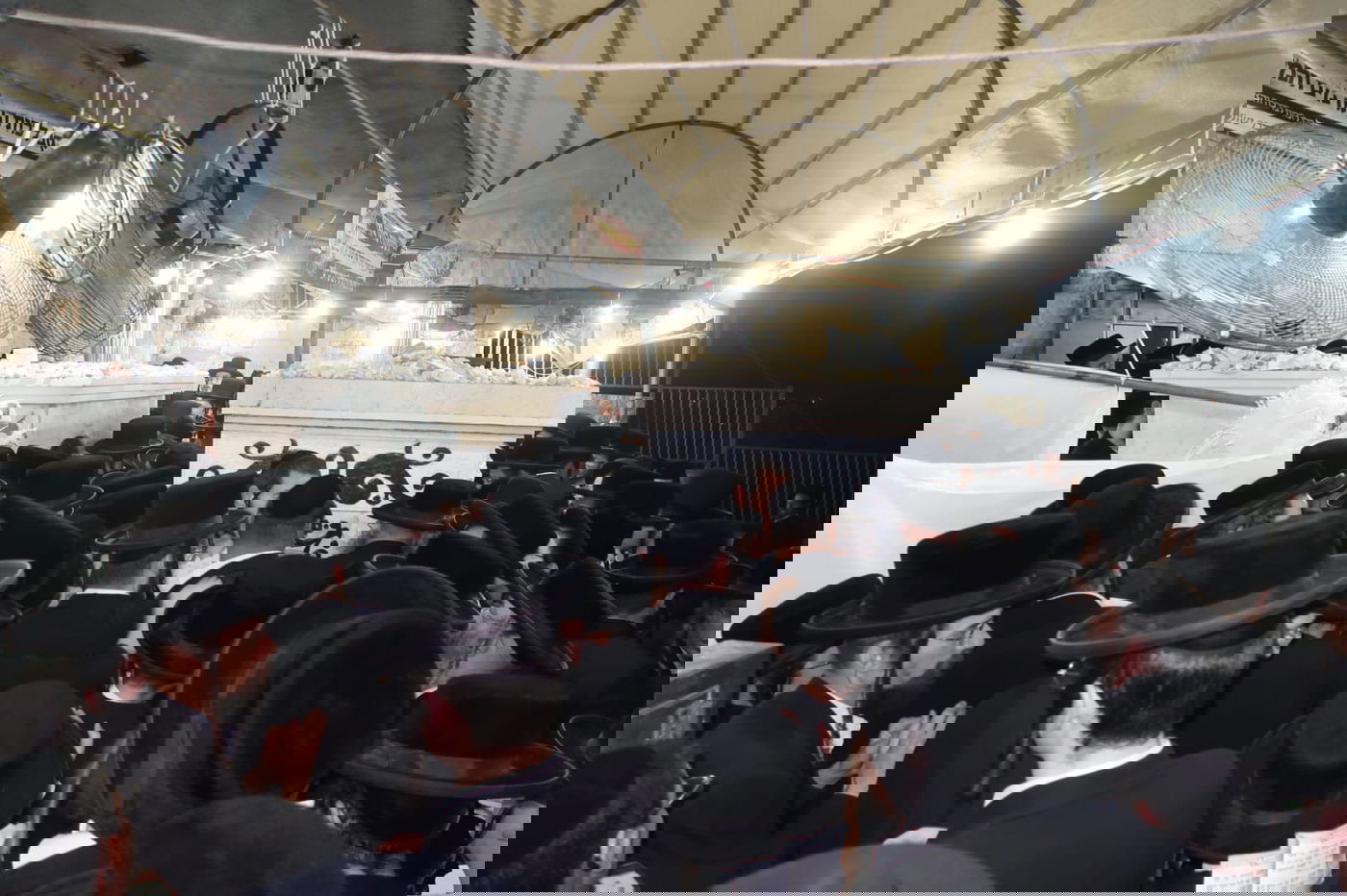 ההמונים בציון הרבי זצ"ל