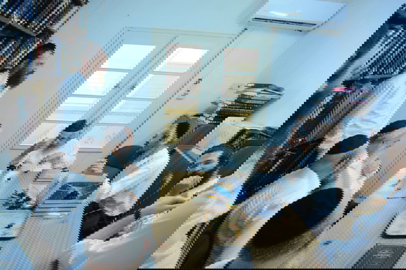 כך חגג הגר"ד לנדו את הוצאת הספר החדש