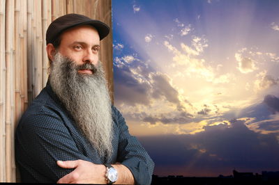 ירון בר מחדש את להיט ראש השנה: "חמול"