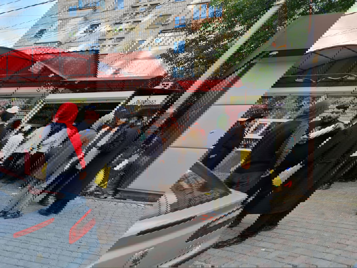 צפו בתיעוד: ההכנות לשבת בעיירה אומן