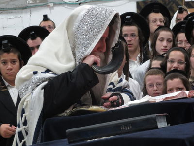 הרבי בתקיעת שופר