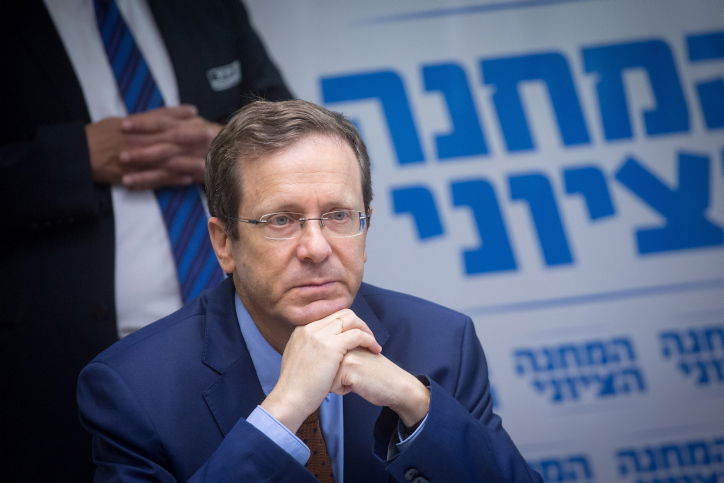 עורך 'וואלה' להרצוג: "אל תהסס להיעזר בי"