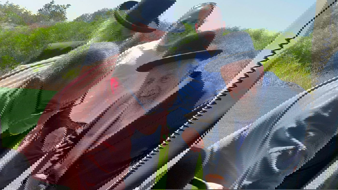 צפו: מנחם טוקר שידר את תוכניתו - ממסוק