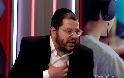 העיתונאי אריה ארליך חושף את סוד השילוב בין עולם המעשה ללימוד הלכה