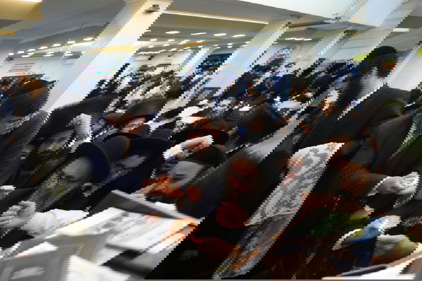 שליח 'כיכר' תיעד: מוצ"ש והבדלה באומן