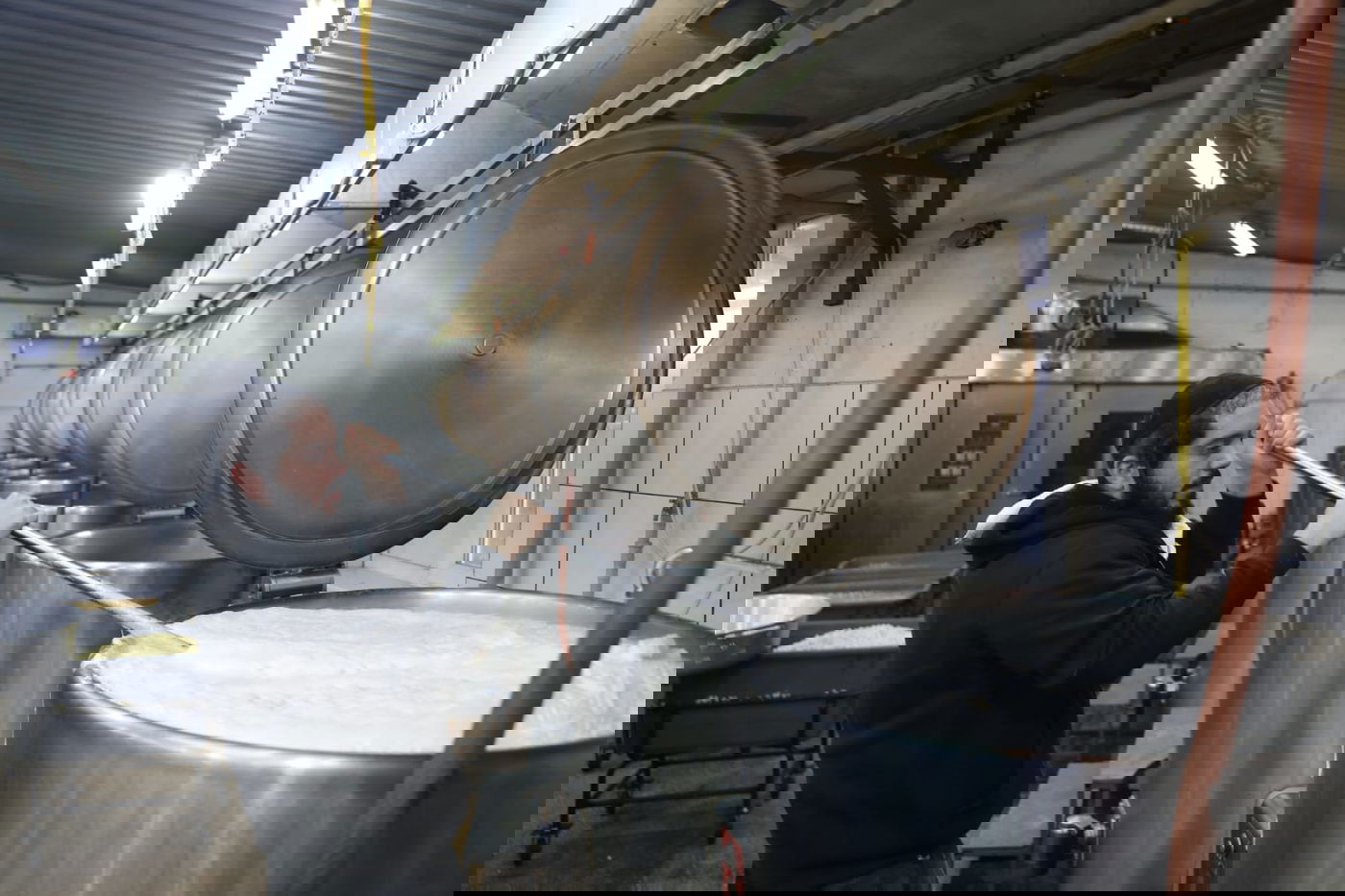 מטורף: המטבח באומן שמכין מאות אלפי מנות