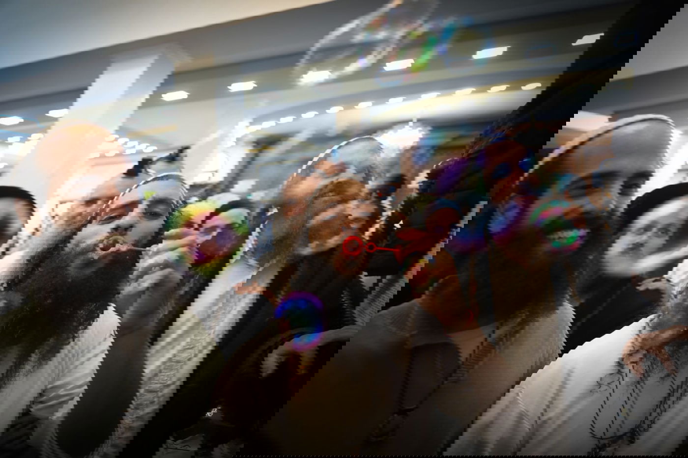 לאחר 'שחרית' בציון רבי נחמן: כלייזמרים וריקודים • צפו