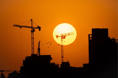 עוצר נשימה: מנופים ושקיעה בירושלים; צפו