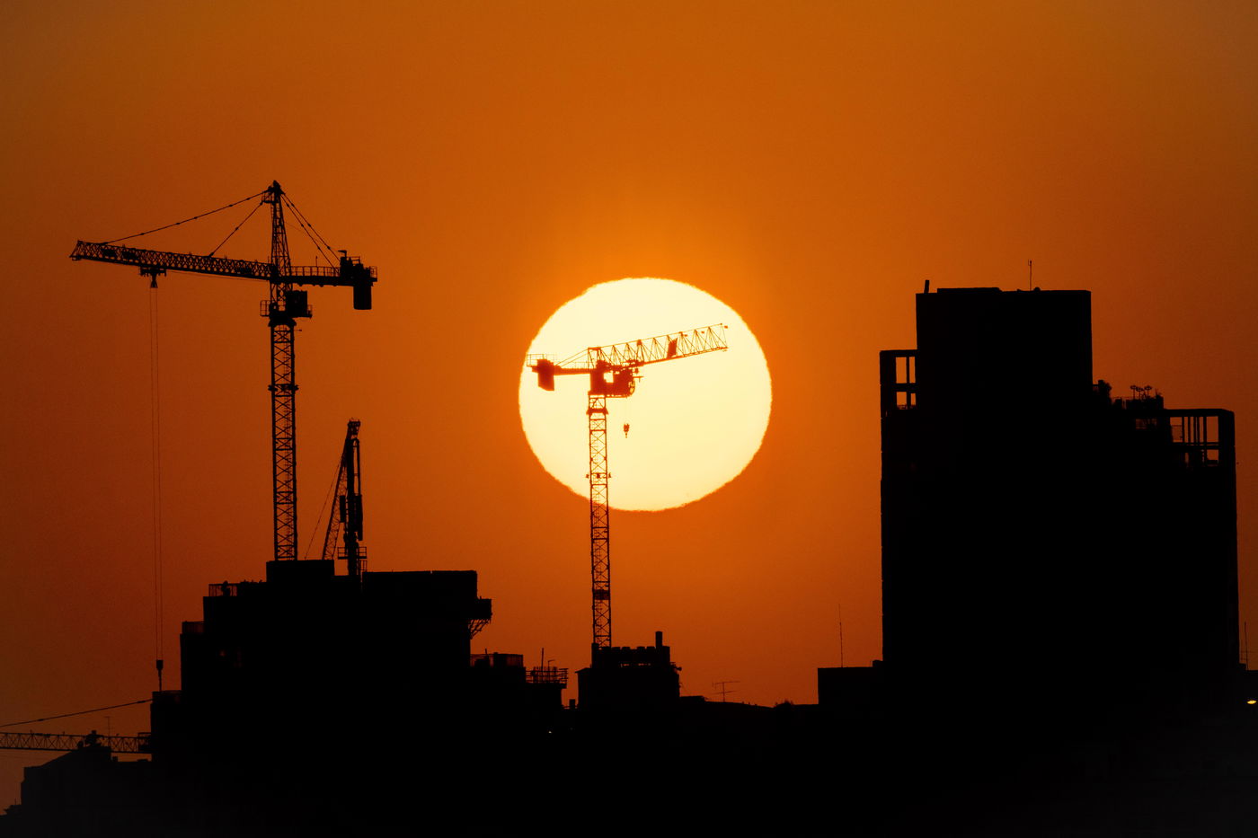 עוצר נשימה: מנופים ושקיעה בירושלים; צפו