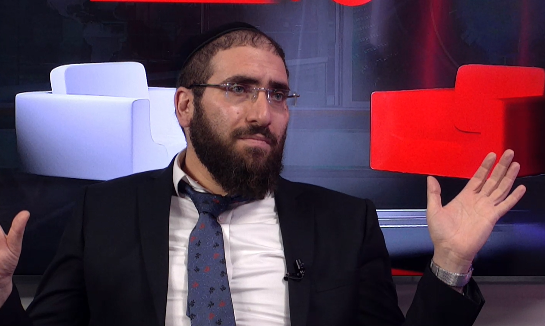 הרב אביגדור חיות באולפן 'כיכר'