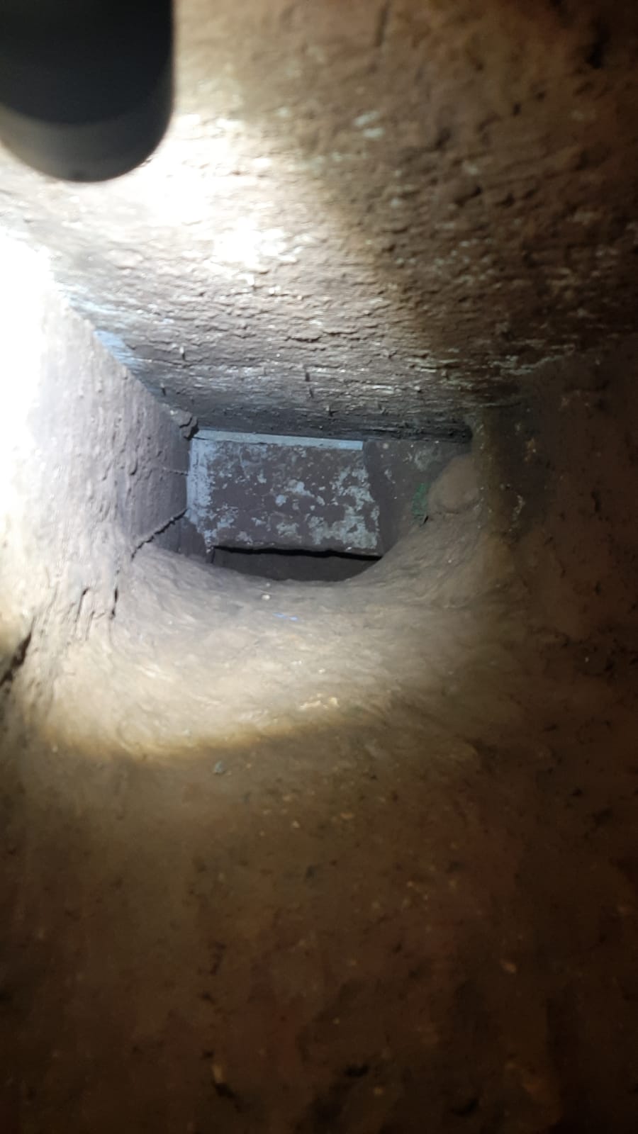 שישה אסירים ביטחוניים הצליחו להימלט במנהרה מהכלא