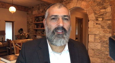 צבי יחזקאלי בפינה על פרשת וילך • צפו