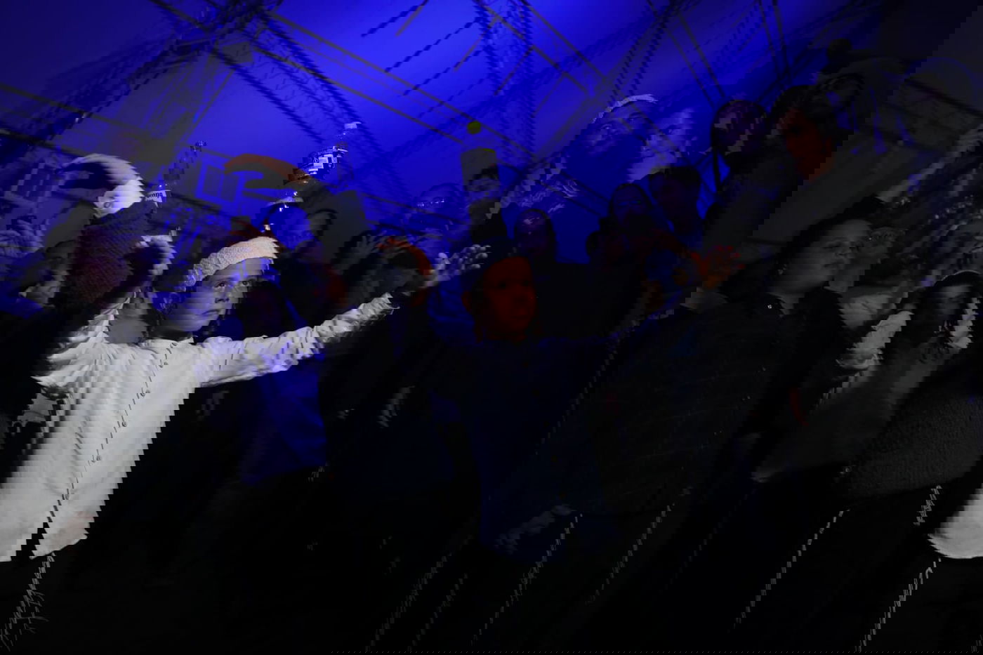 במוצאי ראש השנה: החגיגות באומן • צפו