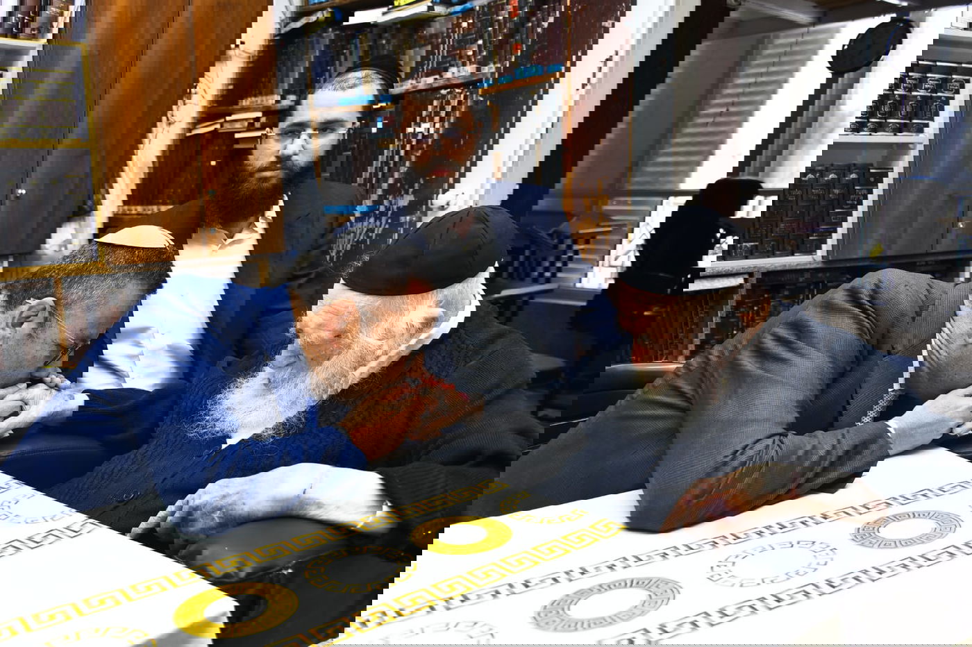 כשמרן הגר"ח התפעל מההקפדה של משה ליאון