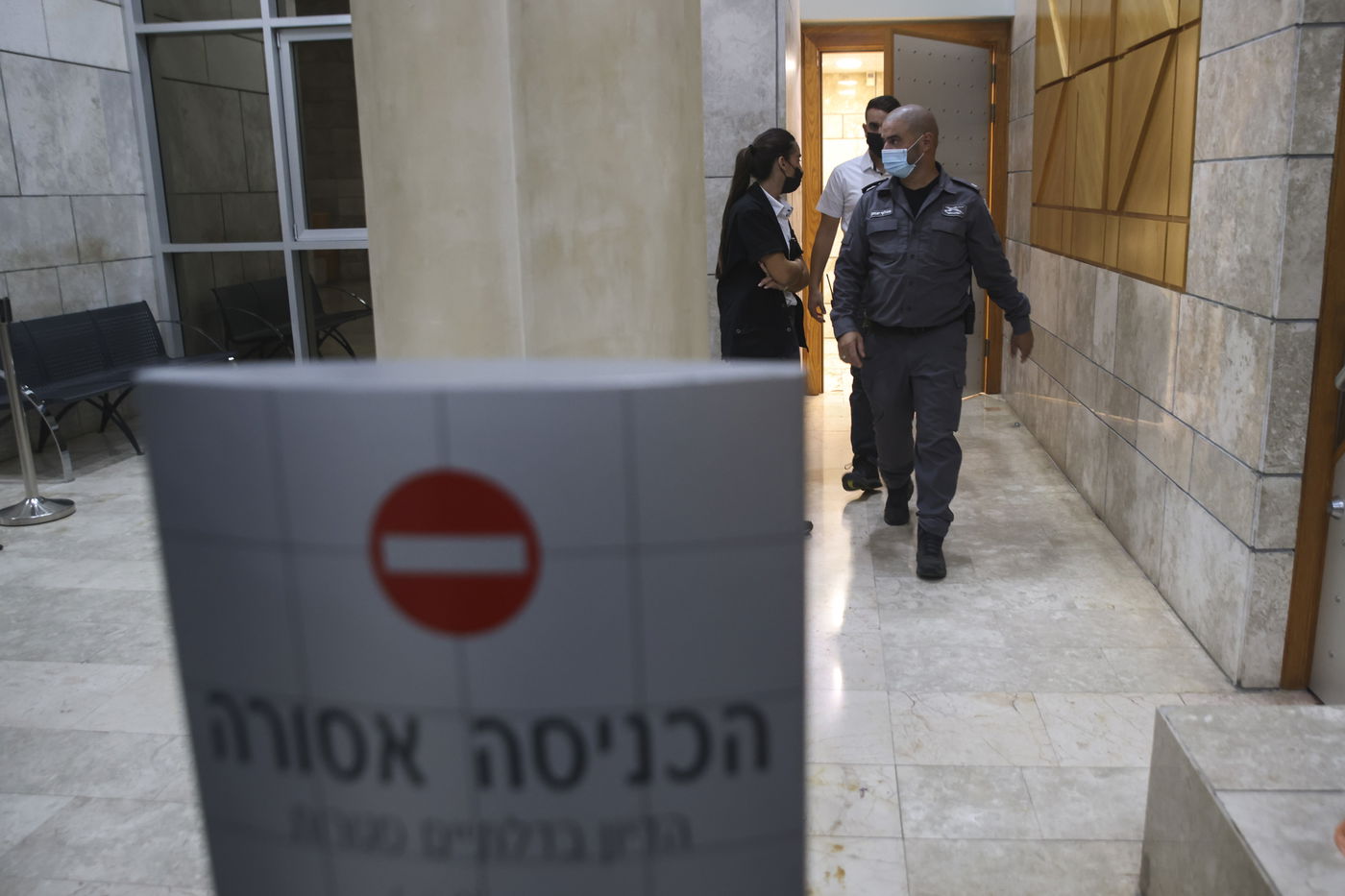 מעצר המחבלים שנמלטו - הוארך; כך הם הובאו לביהמ"ש