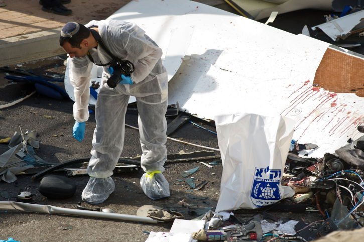 מטוס קל התרסק, ארכיון