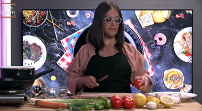 פילה מושט צרוב במחבת ששוחה ברוטב "מטבוחה"