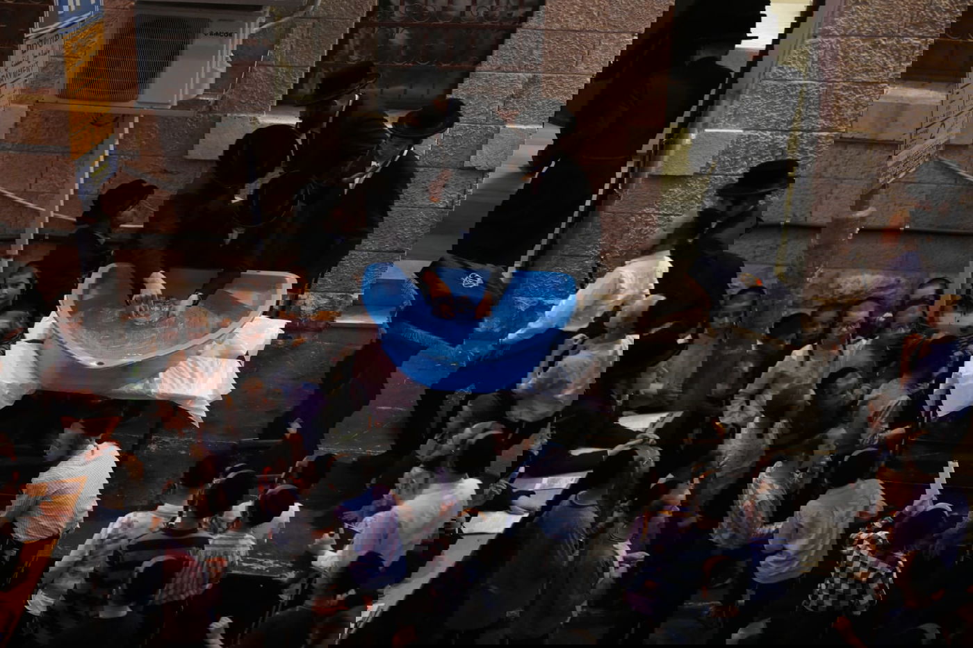 ערב כיפור: ה'תשליך' של הרבי מנדבורנה י-ם