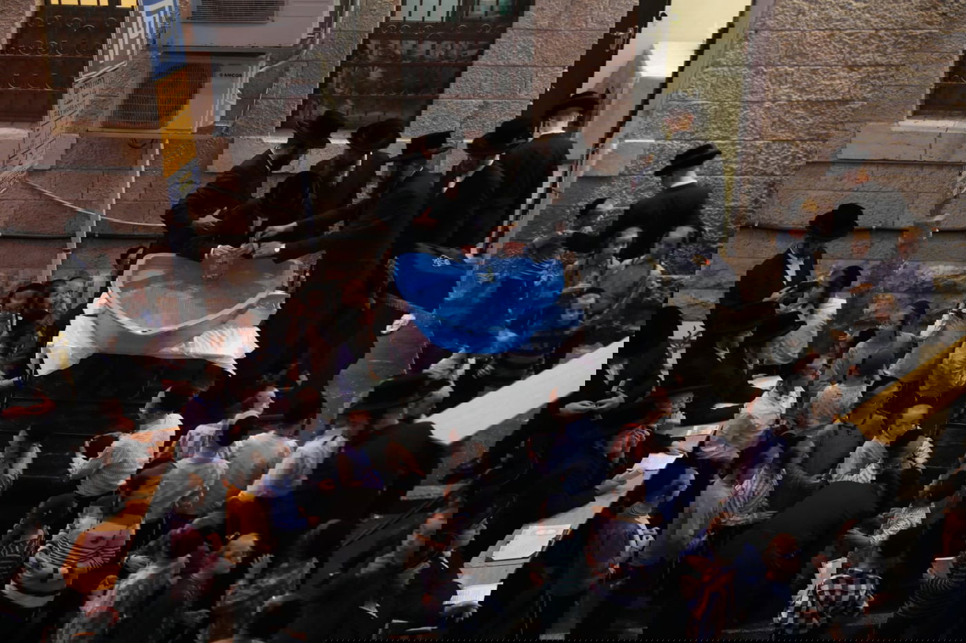 ערב כיפור: ה'תשליך' של הרבי מנדבורנה י-ם