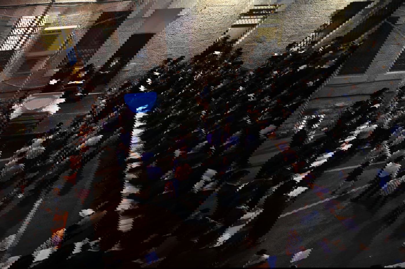 ערב כיפור: ה'תשליך' של הרבי מנדבורנה י-ם