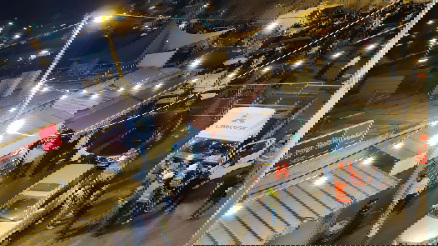 הקרב על הסוכה; השוטרים עזבו והרוחות נרגעו