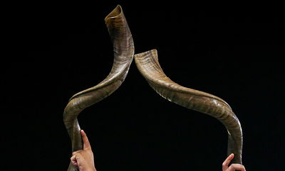 לקראת יום הכיפורים: כתבי "כיכר השבת" מבקשים סליחה