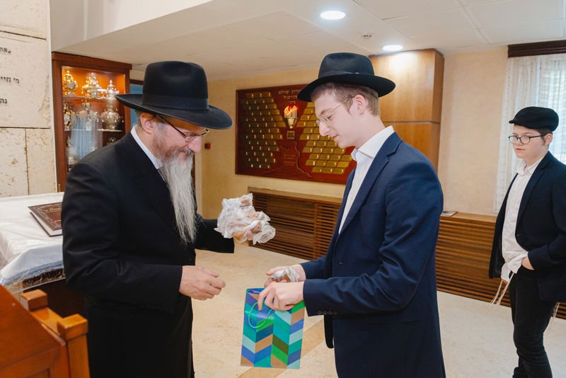 צפו: כך מתכוננים במוסקבה ליום הקדוש