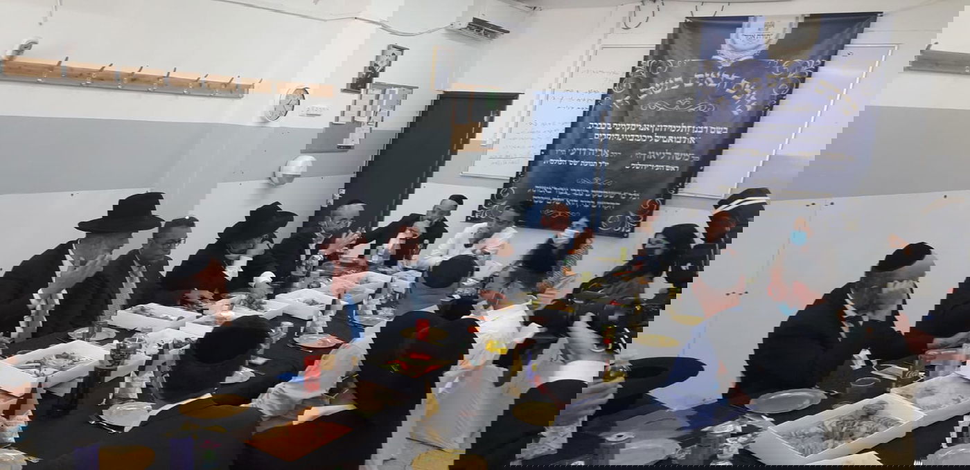 מעמד הסליחות בתלמוד תורה 'תורת אמך'