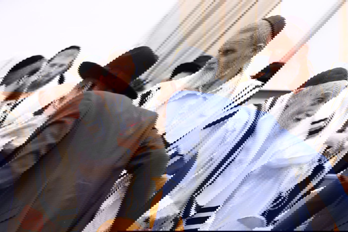 יום כיפור ב'סלבודקא': ההוספה בתפילה וקידוש לבנה