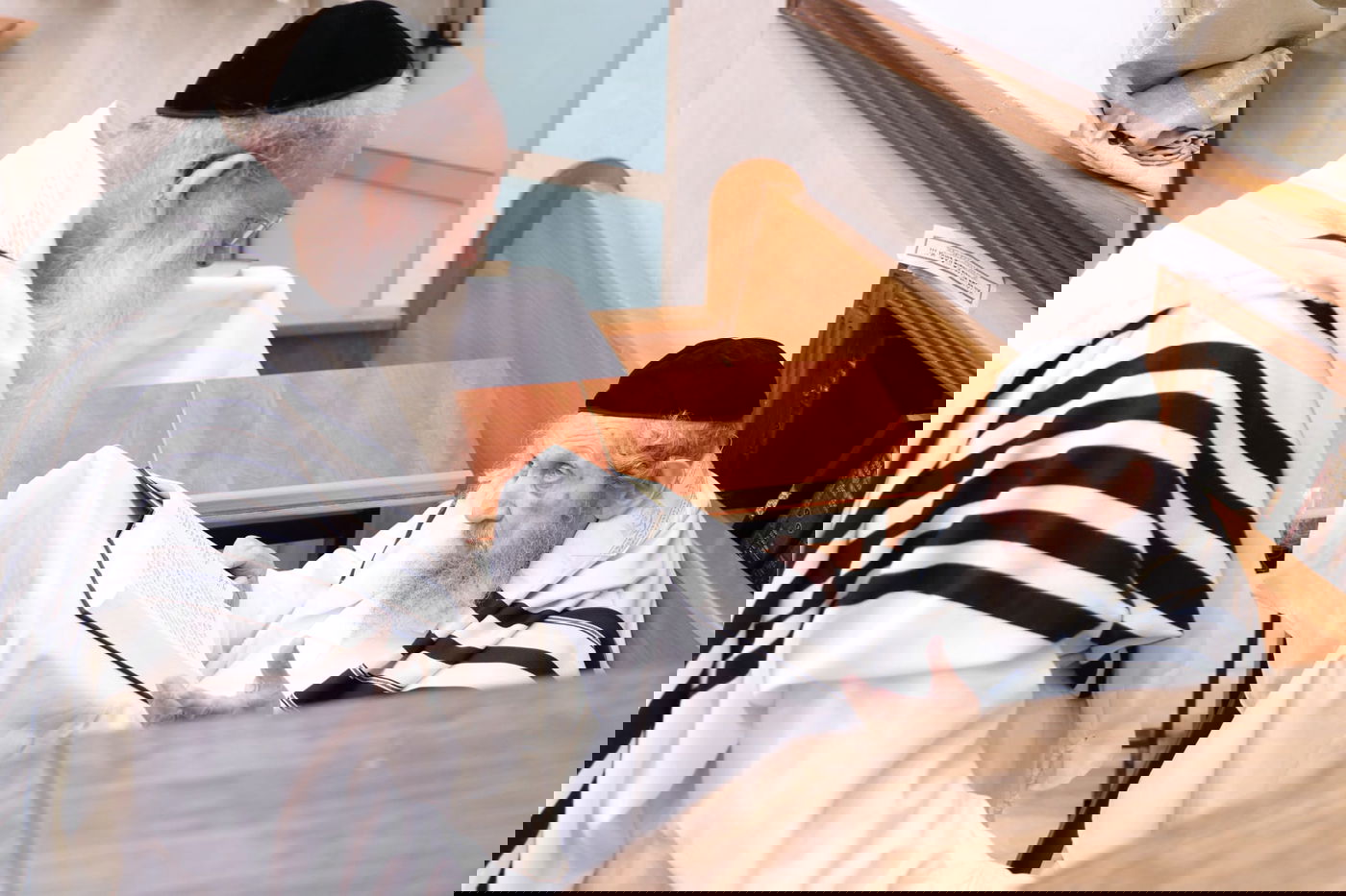 יום כיפור ב'סלבודקא': ההוספה בתפילה וקידוש לבנה