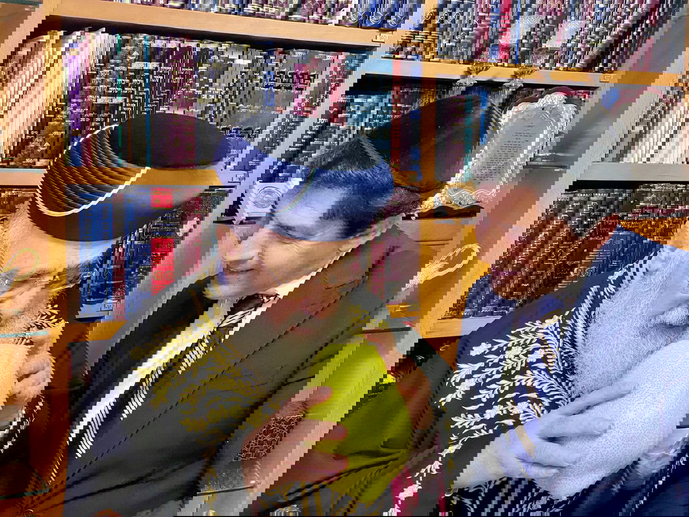 תיעוד: האתרוג של רב הסלבס לראשון לציון