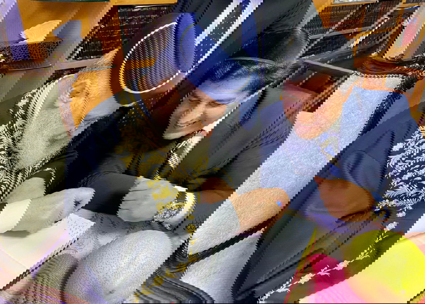 תיעוד: האתרוג של רב הסלבס לראשון לציון